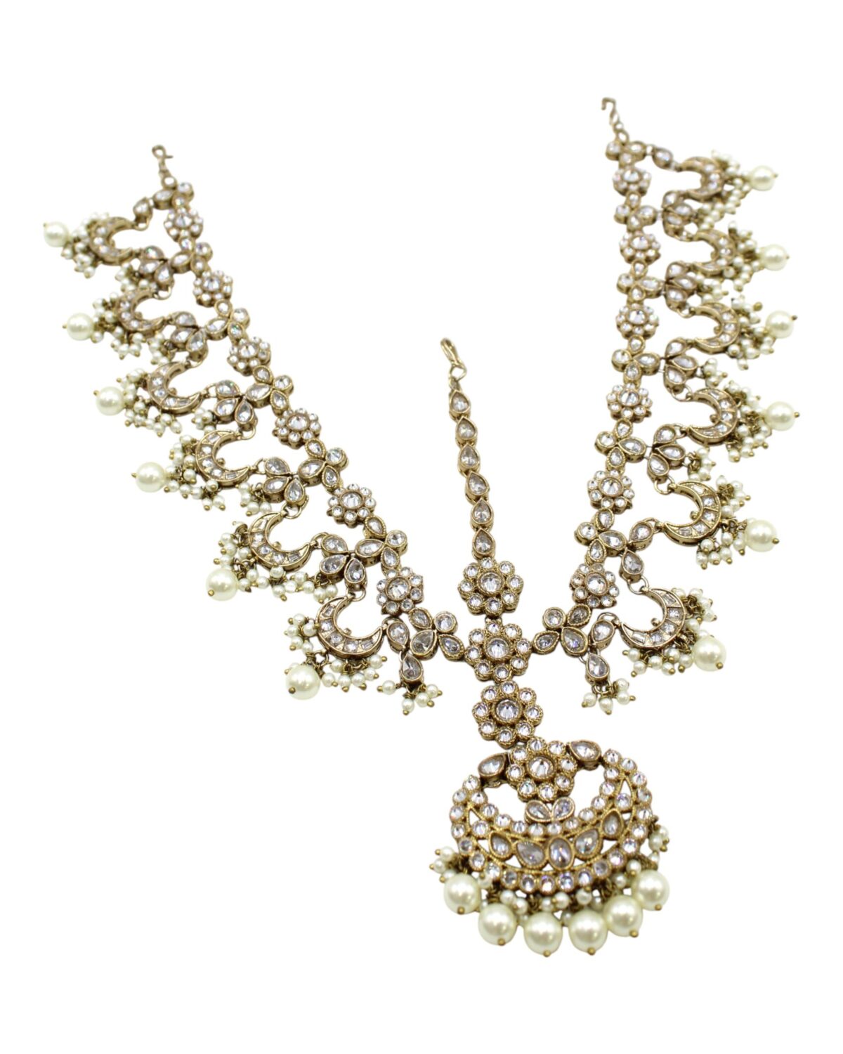 Elegant Vintage Pearl and Crystal Necklace