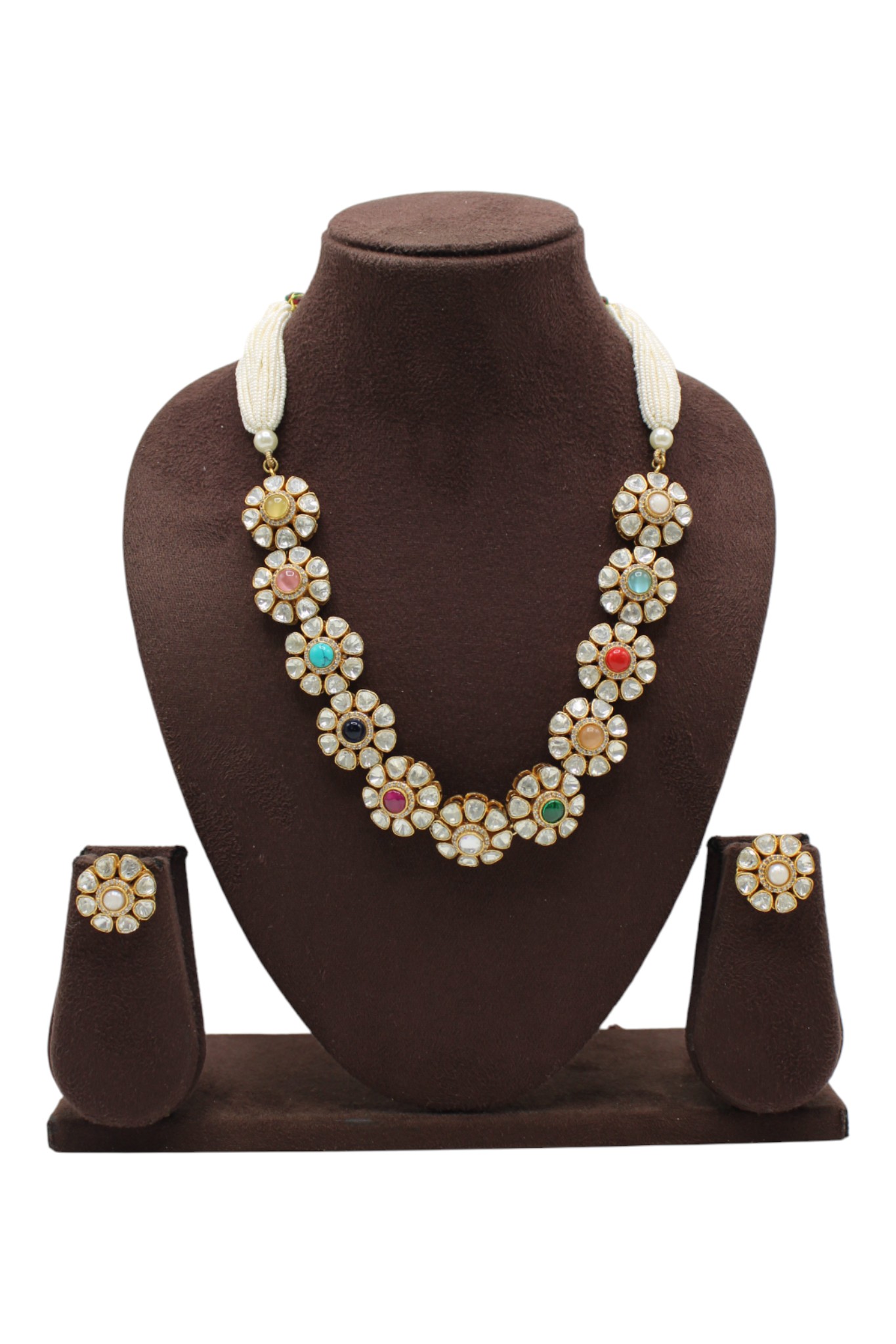 Elegant Floral-Inspired Necklace and Earring Set