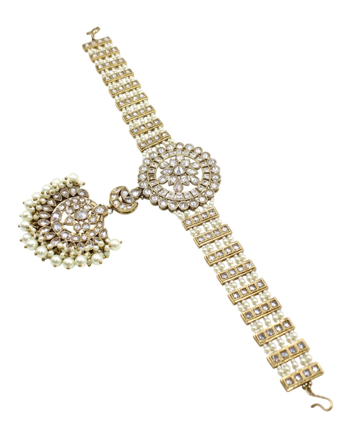 Elegant Gold and Pearl-Studded Bracelet