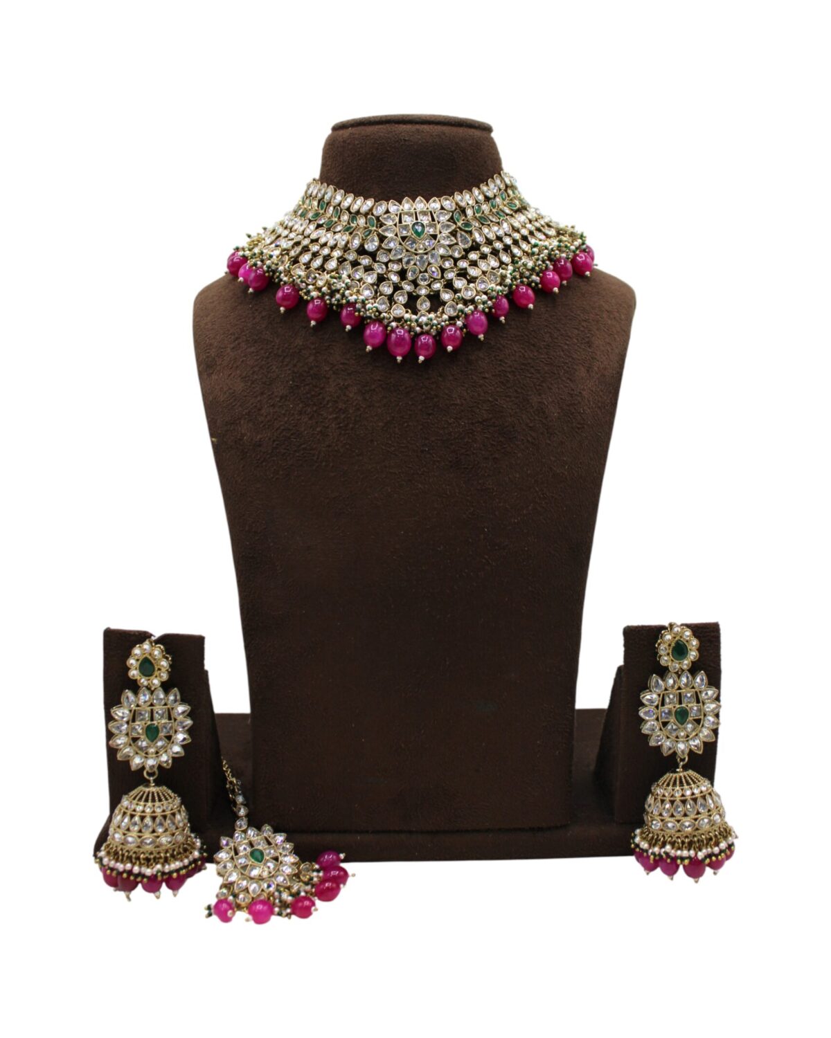 Elegant Traditional Jewelry Set with Ruby Accents