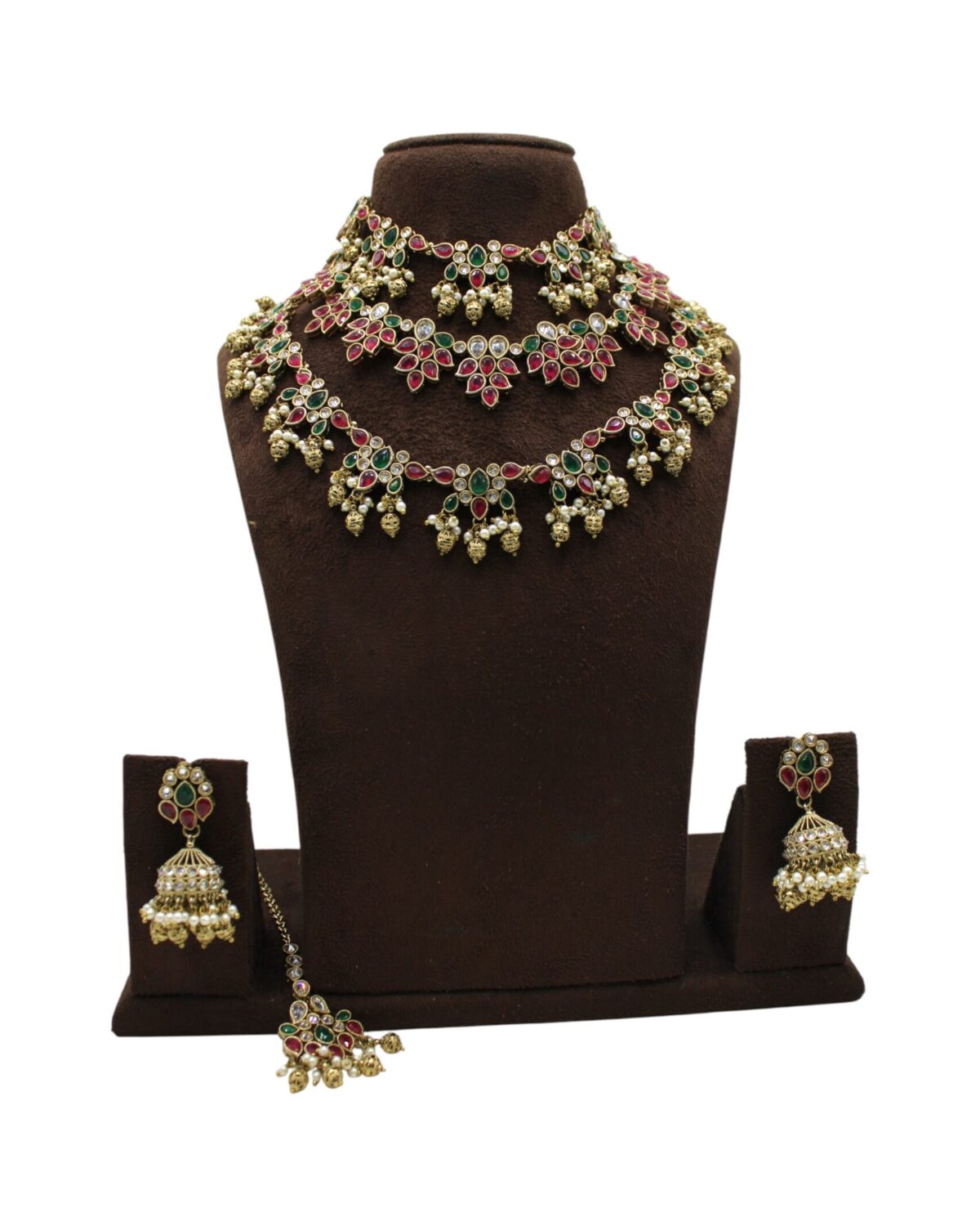 Elegant Traditional Indian Jewelry Set with Floral Design