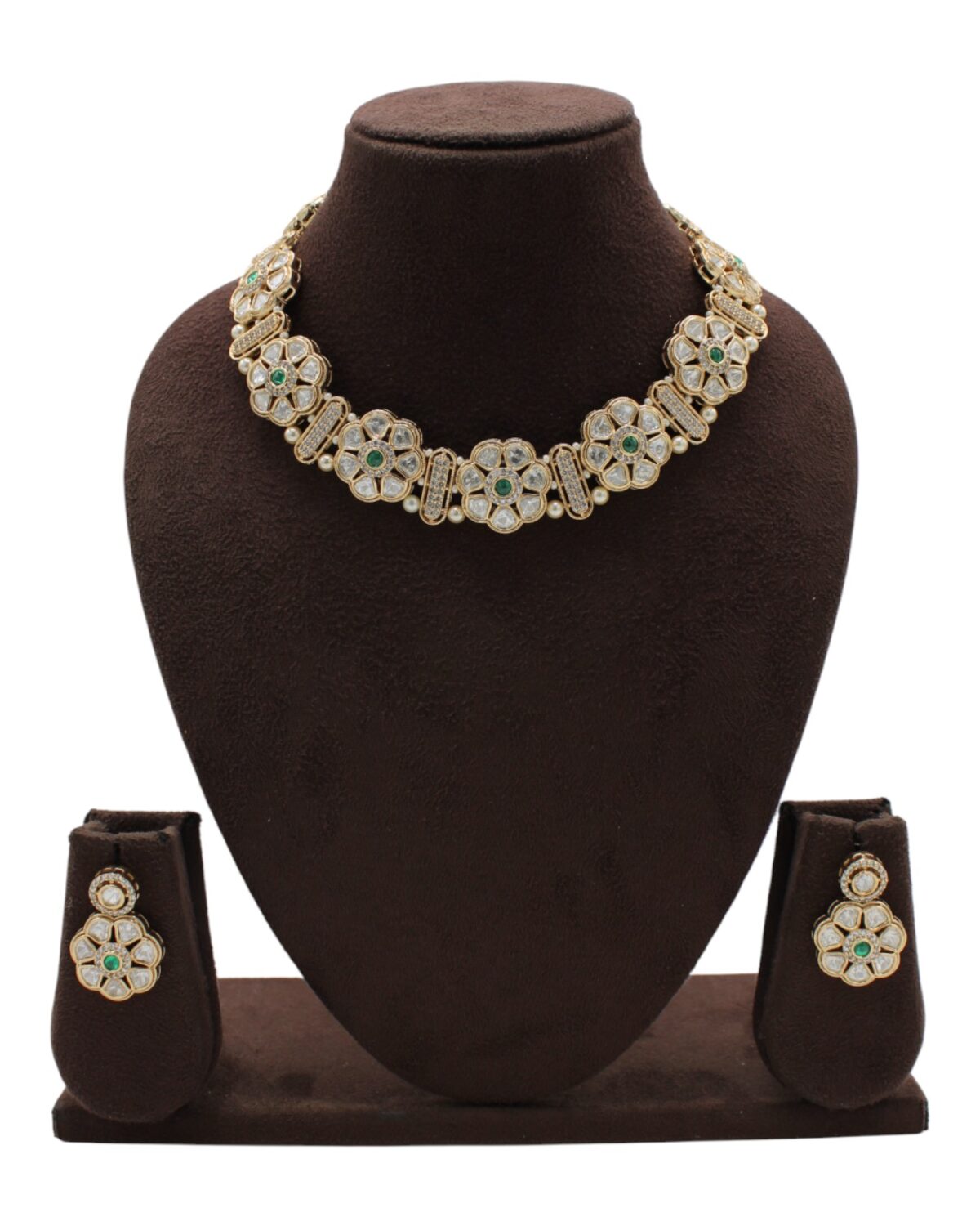 Elegant Floral Motif Necklace and Earring Set