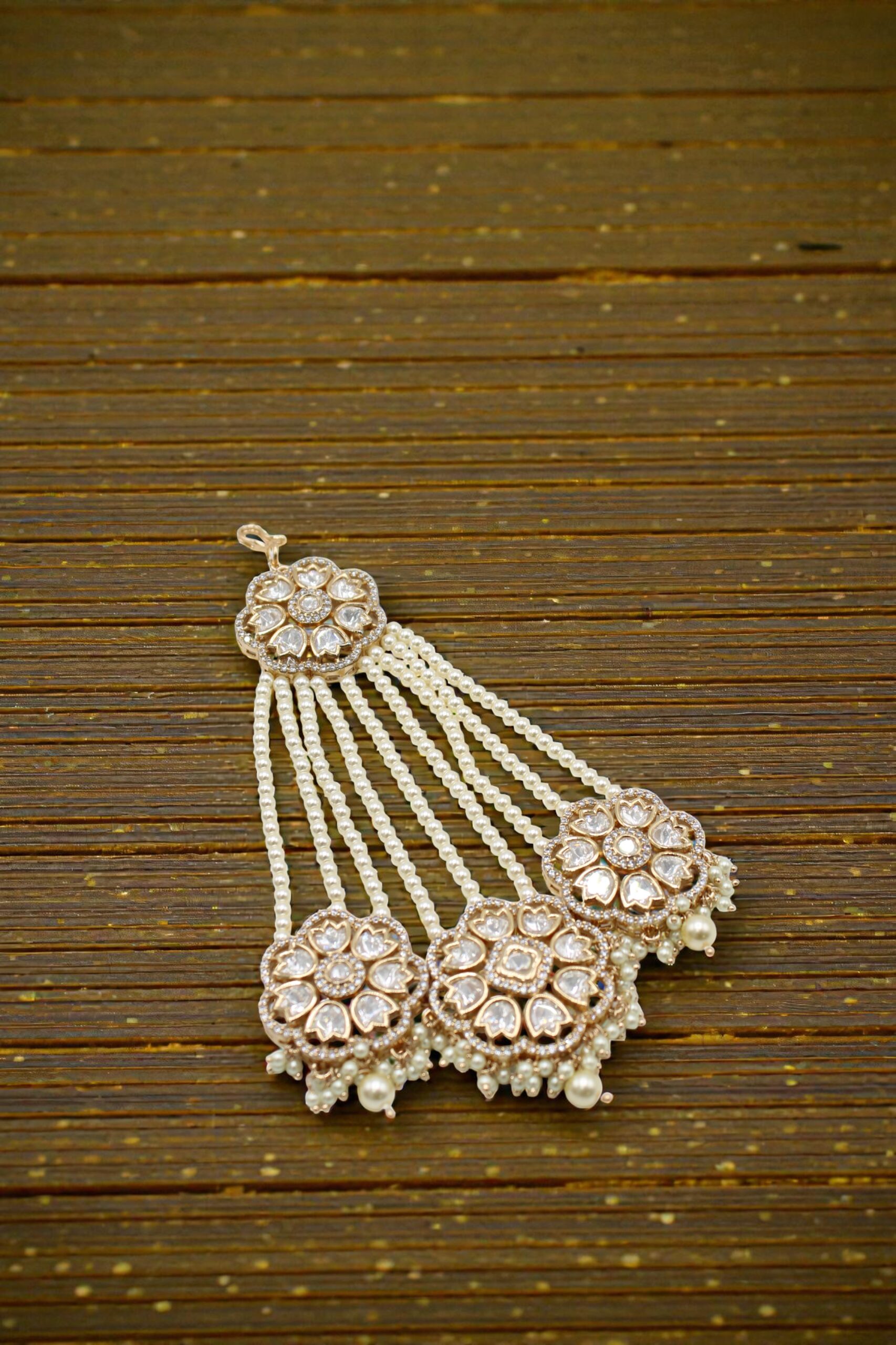 Elegant Pearl and Gemstone Statement Jewelry - Image 2