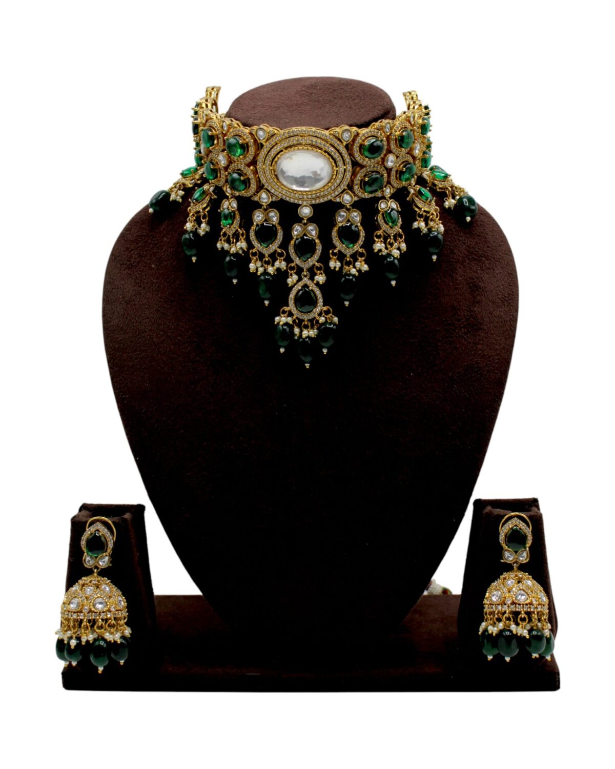 Elegant Gold and Emerald Necklace Set
