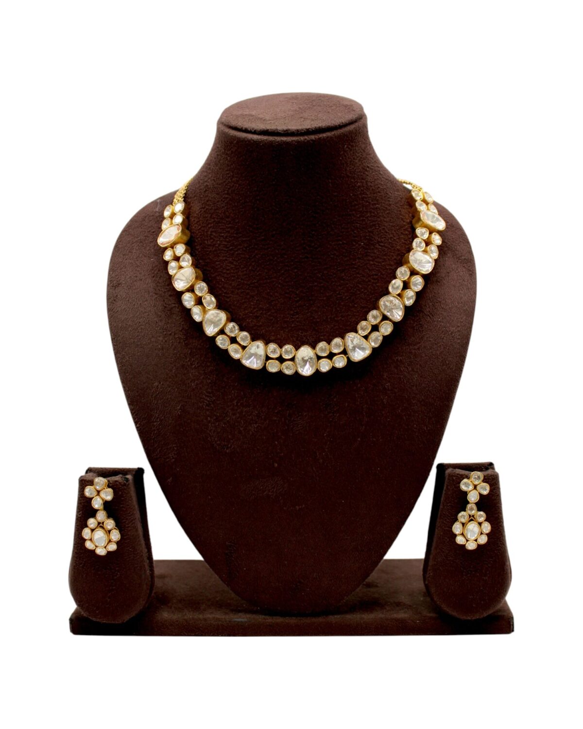 Elegant Pearl Necklace and Earring Set Display