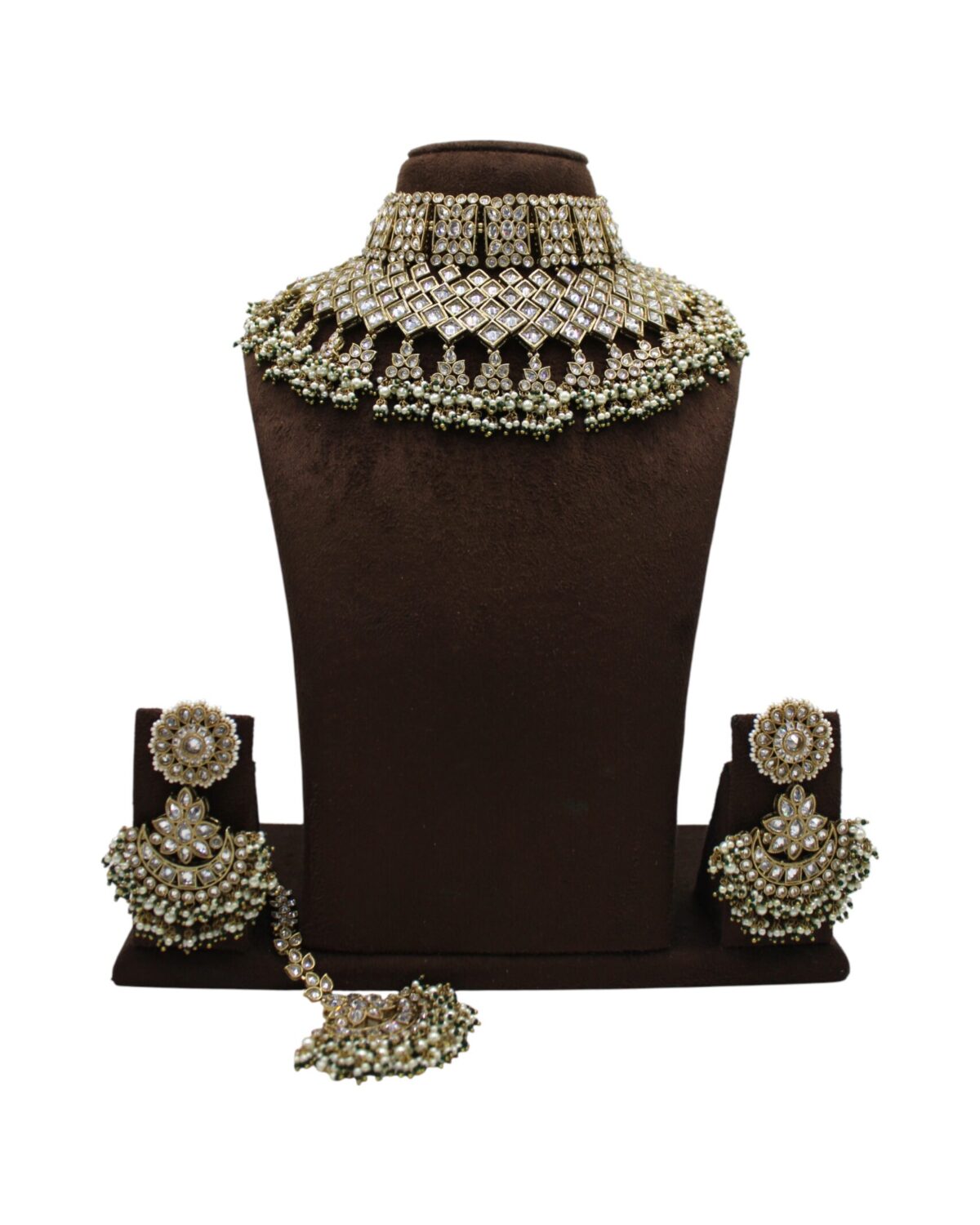 Elegant Pearl and Stone Jewelry Set Display