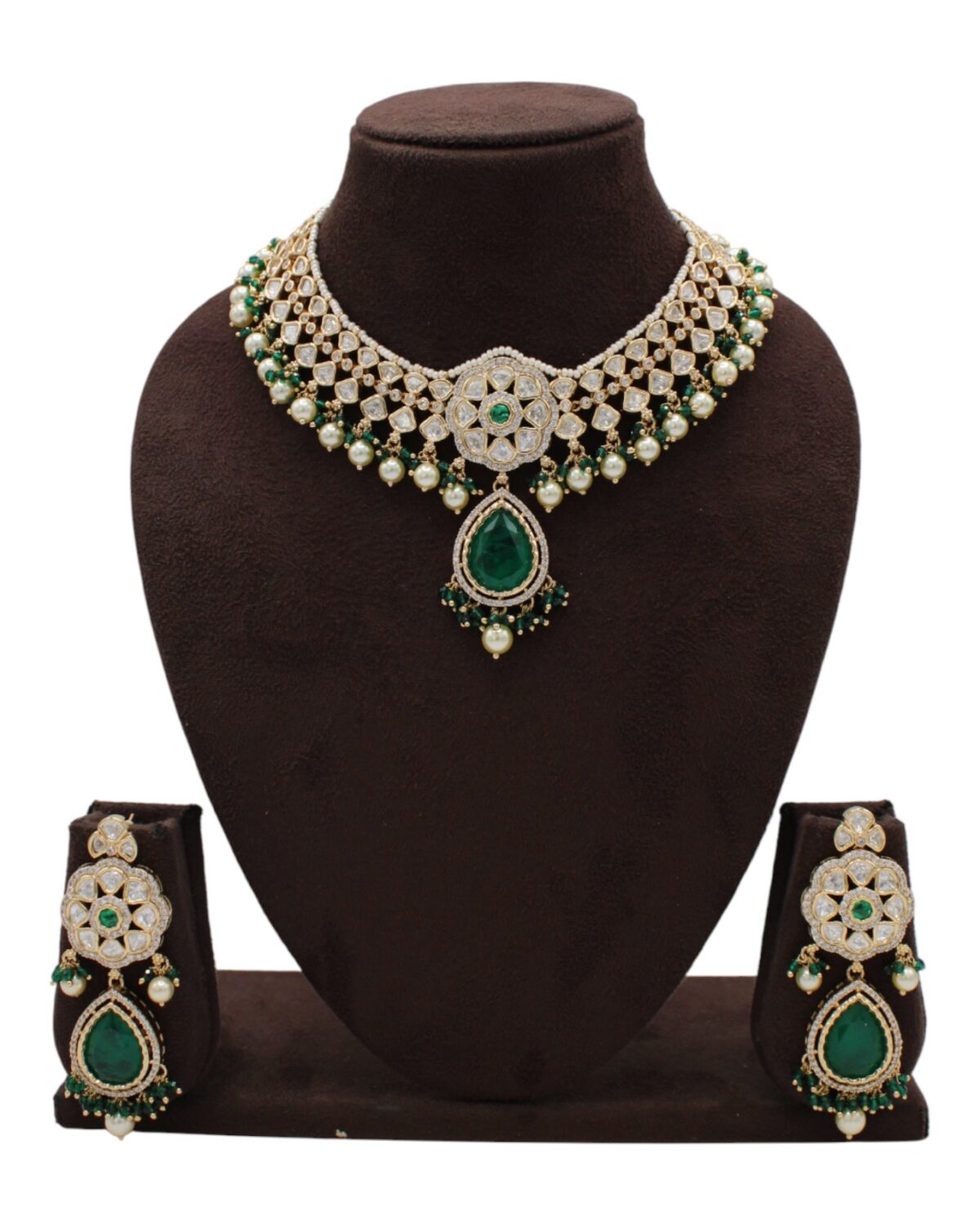 Elegant Green and Gold Traditional Necklace Set