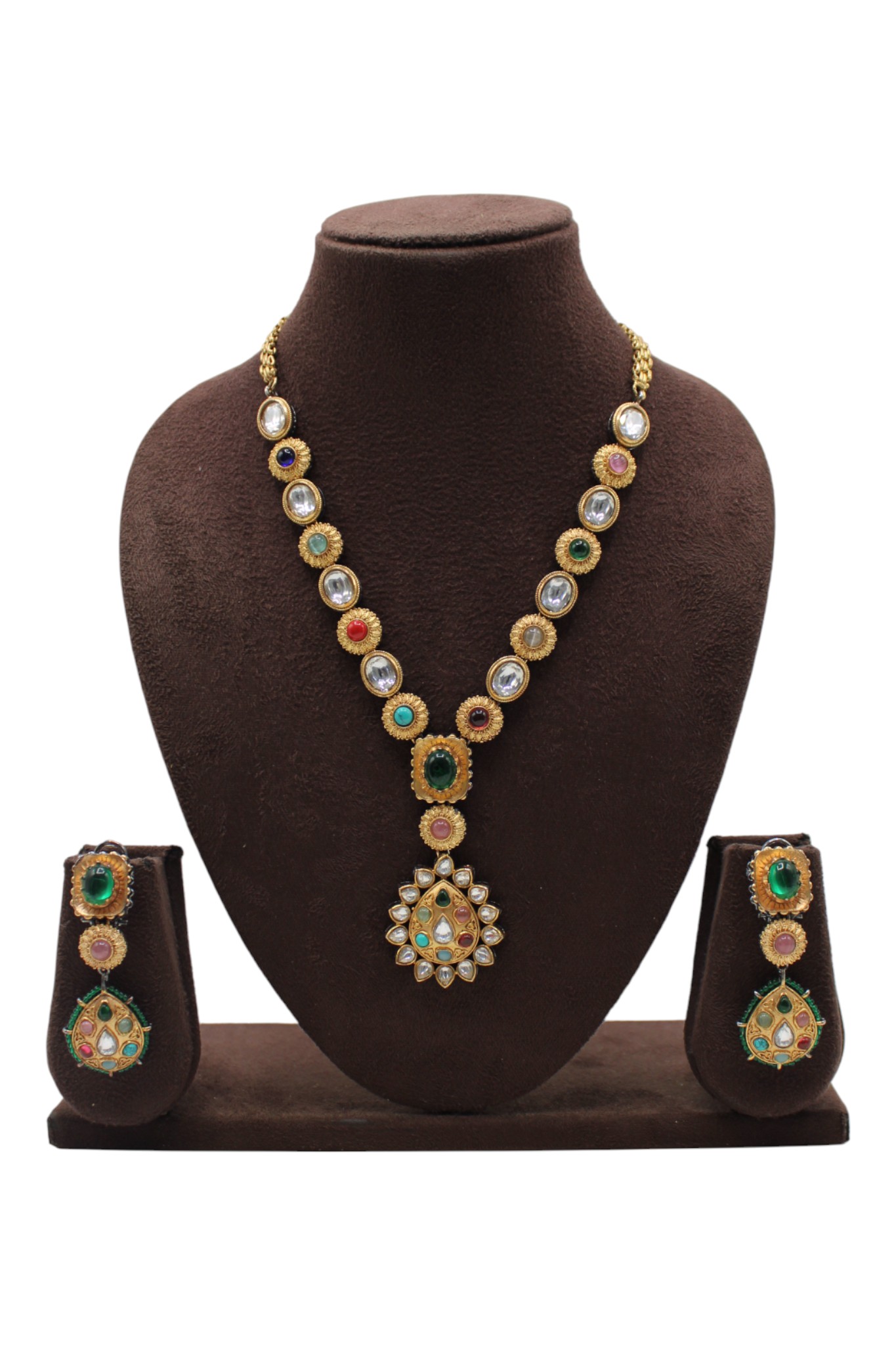 Elegant Traditional Jewelry Set with Colorful Gemstones