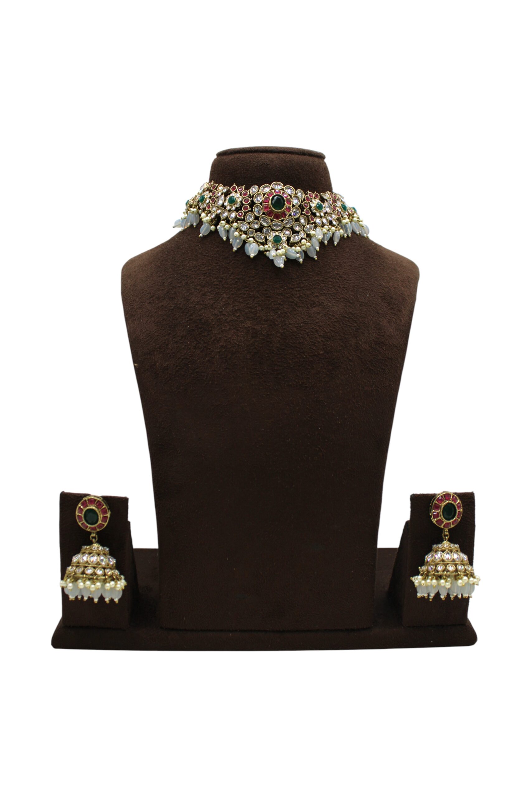 Elegant Traditional Jewelry Set with Choker and Earrings