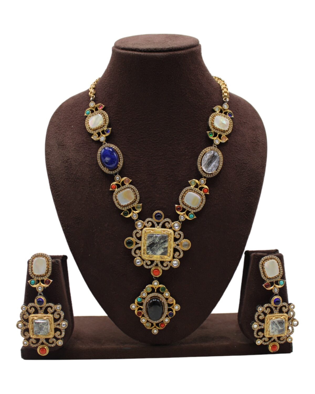 Elegant Traditional Jewelry Set with Colorful Gemstones