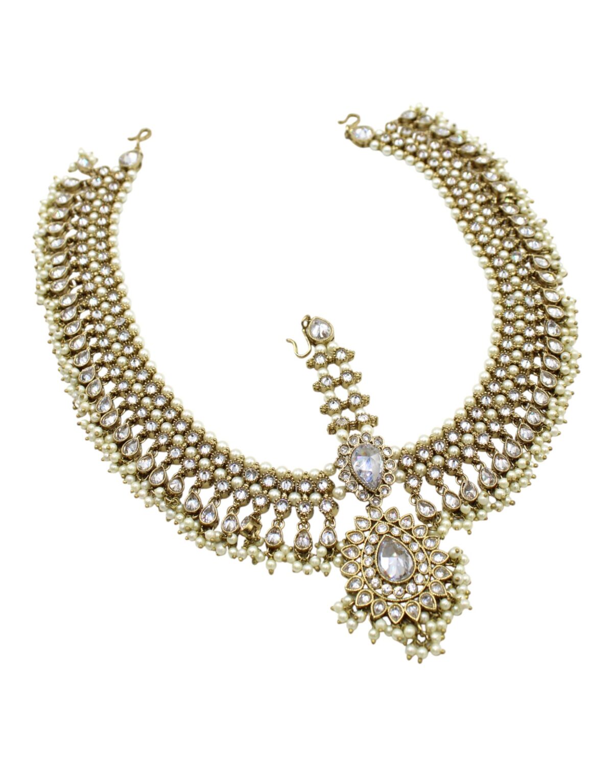 Elegant Pearl and Stone Necklace