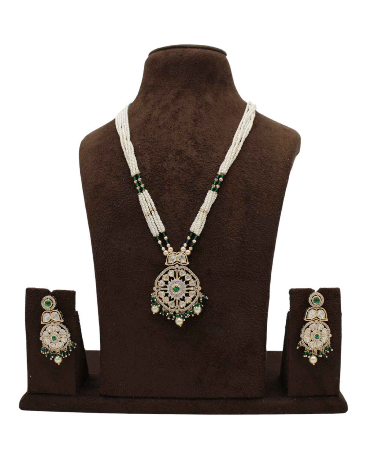 Elegant Pearl and Gemstone Necklace Set