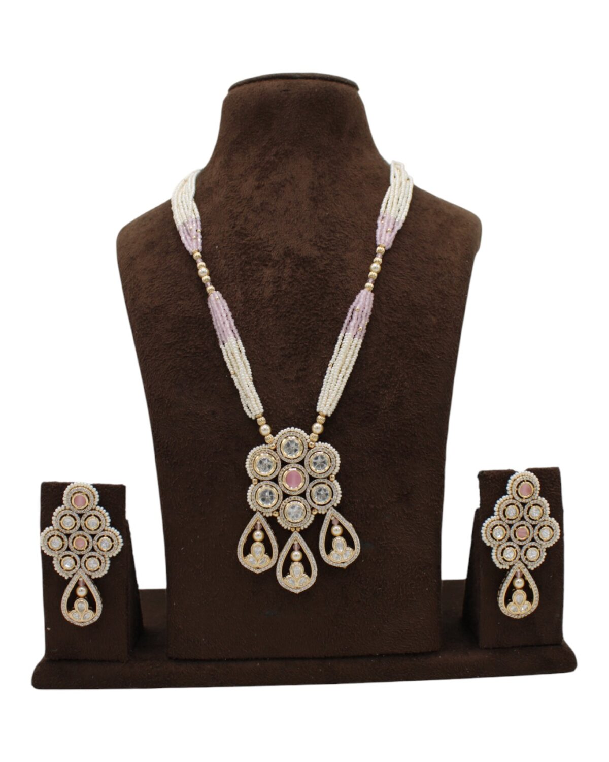 Elegant Pearl and Stone Necklace Set