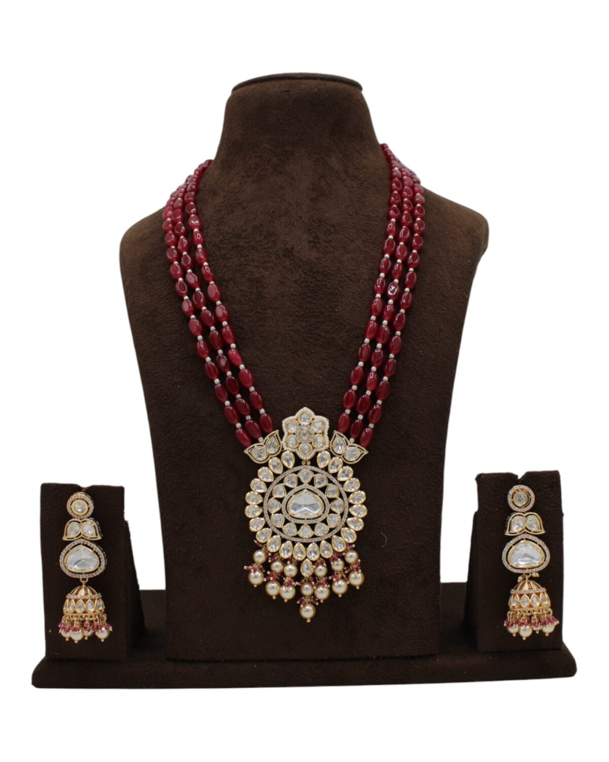 Elegant Red Beaded Necklace with Intricate Pendant and Matching Earrings