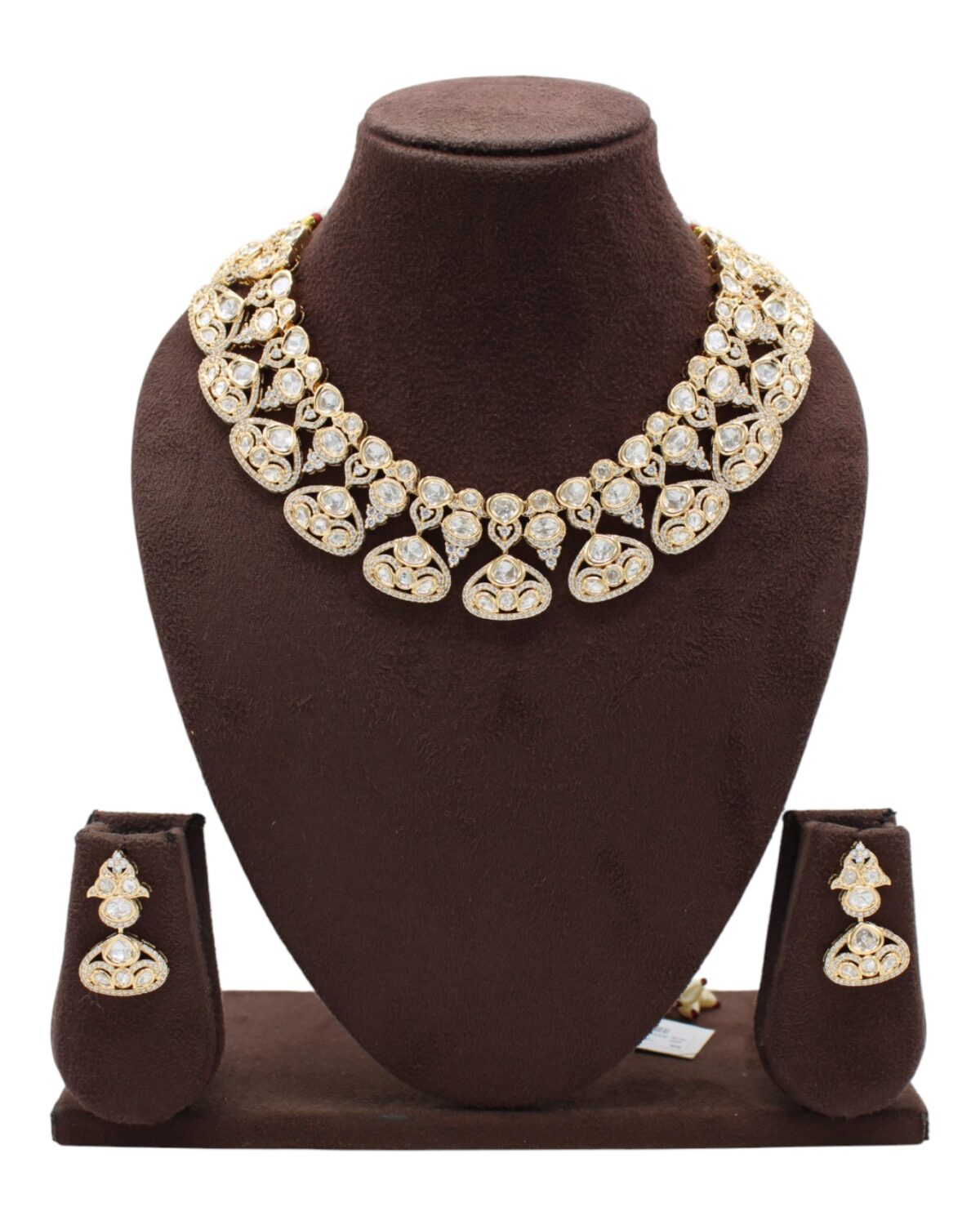 Elegant Gold and Diamond Jewelry Set