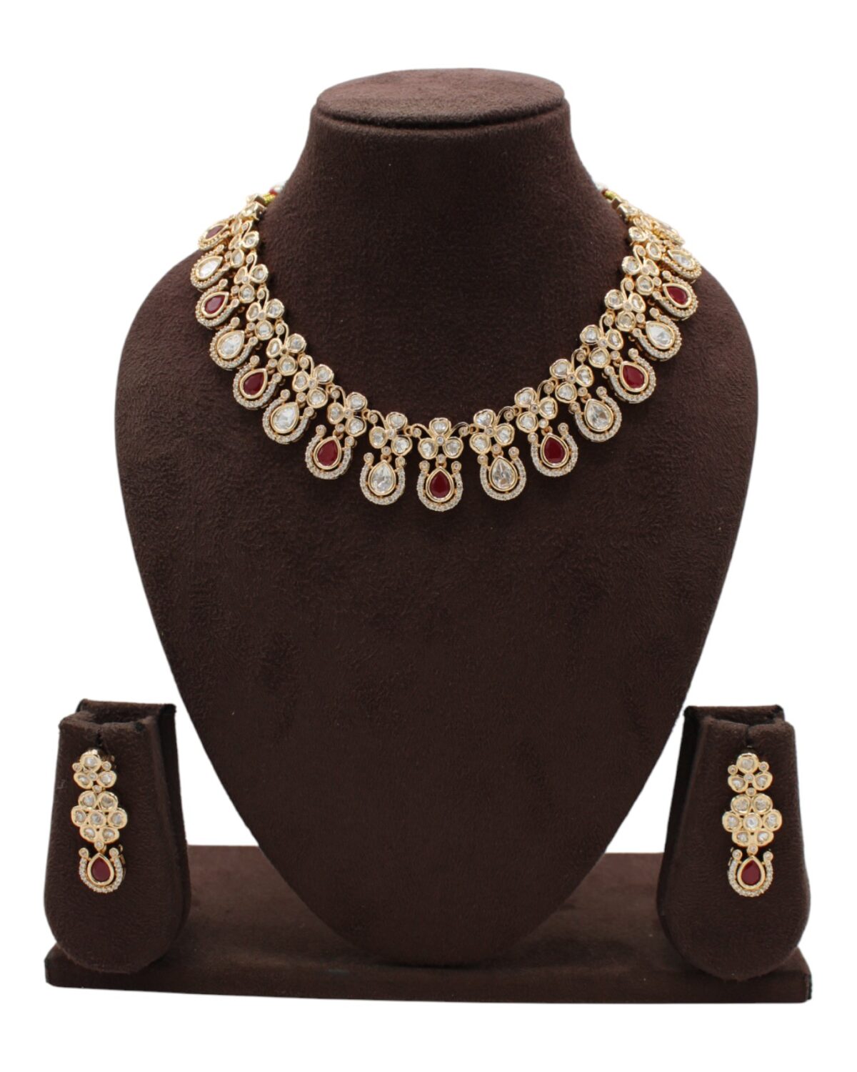 Elegant Gold and Ruby Jewelry Set