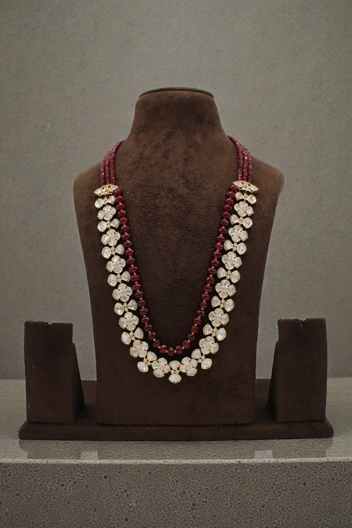 Elegant Multi-Layered Necklace with Red Beads and Sparkling Stones - Image 3