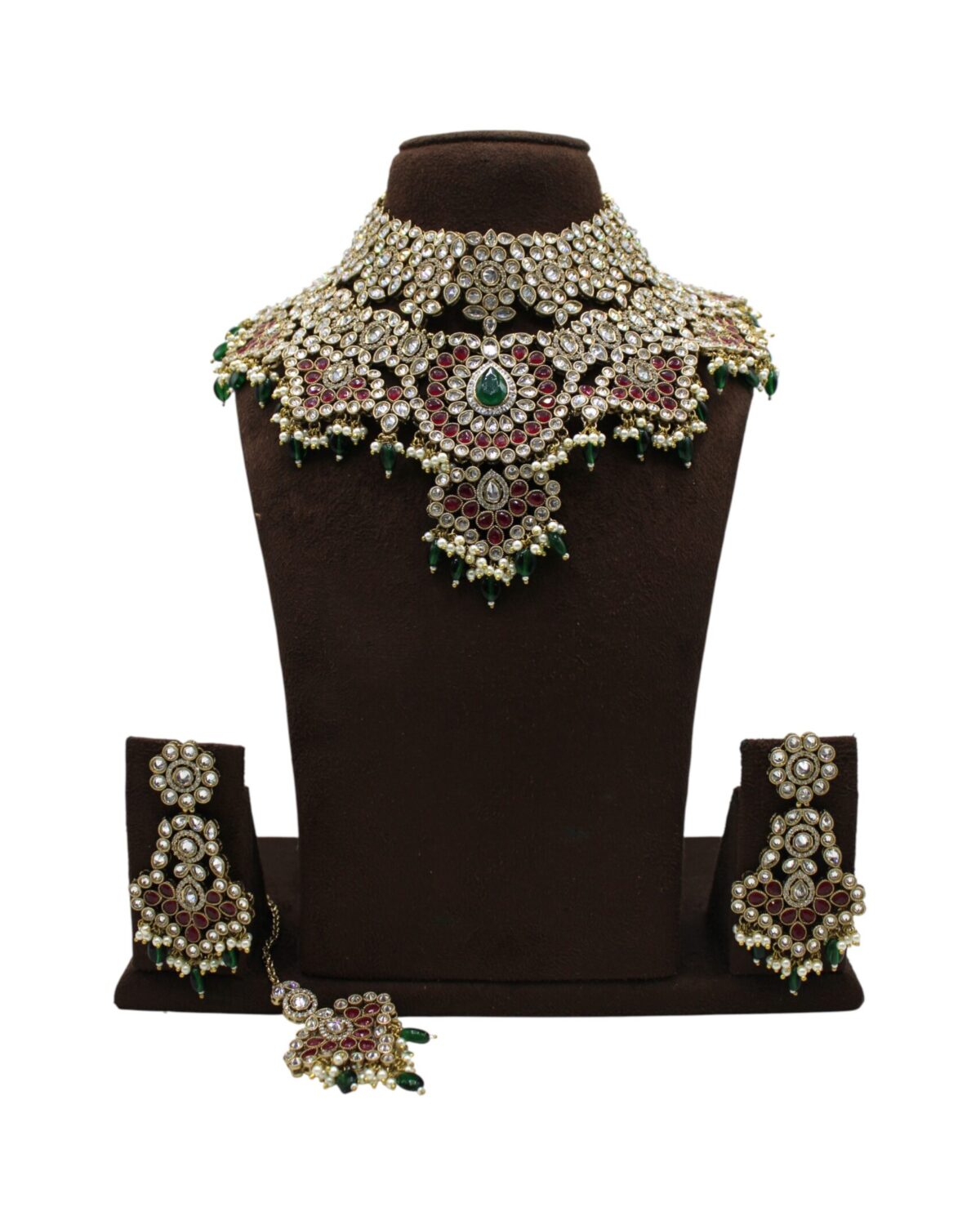 Exquisite Traditional Indian Jewelry Set