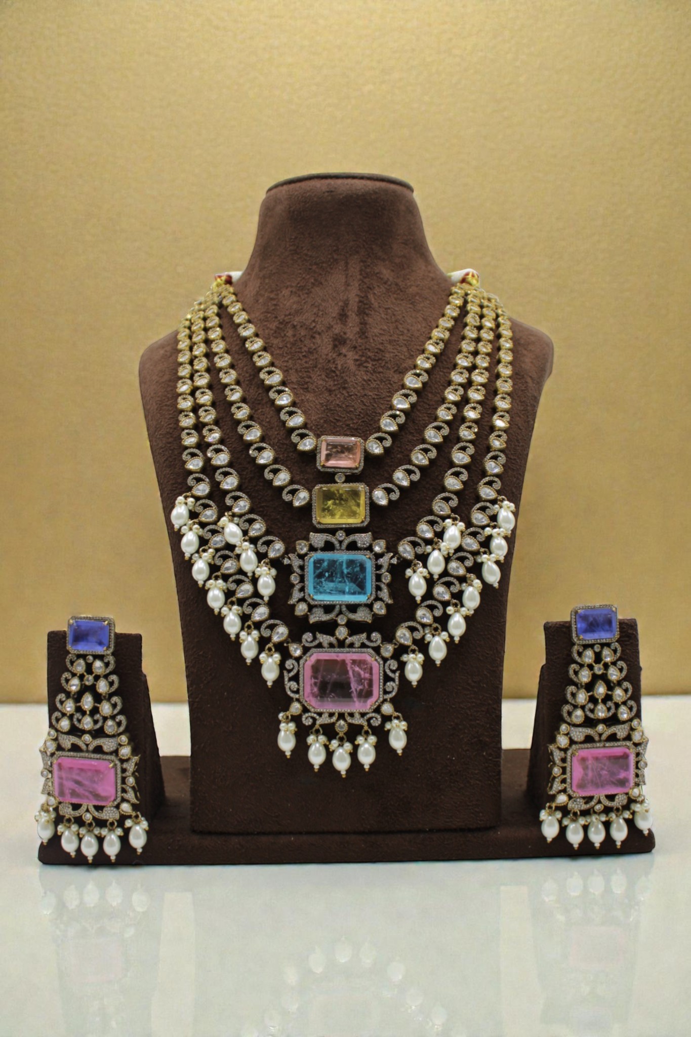 Elegant Multi-Layered Necklace Set with Colorful Gemstones - Image 3