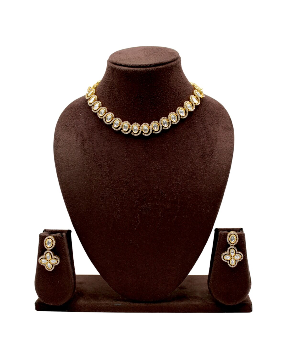 Elegant Gold and Diamond Jewelry Set Display