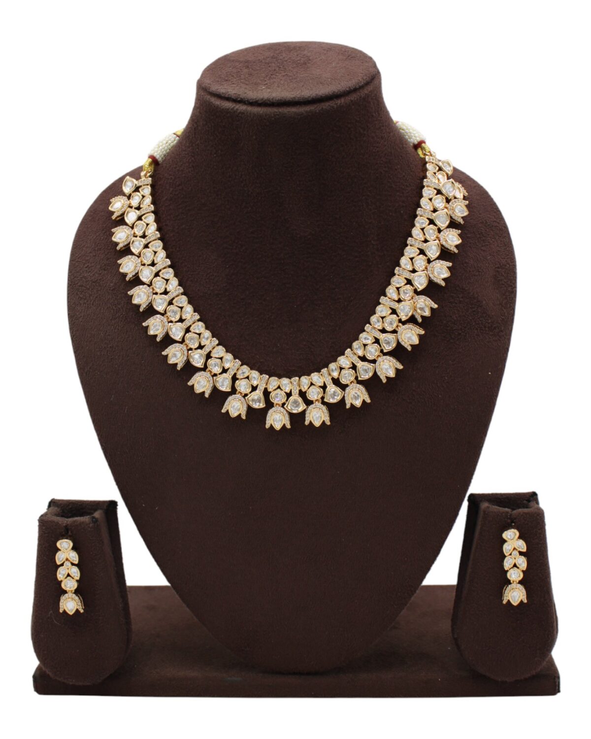 Elegant Gold and Diamond Necklace Set