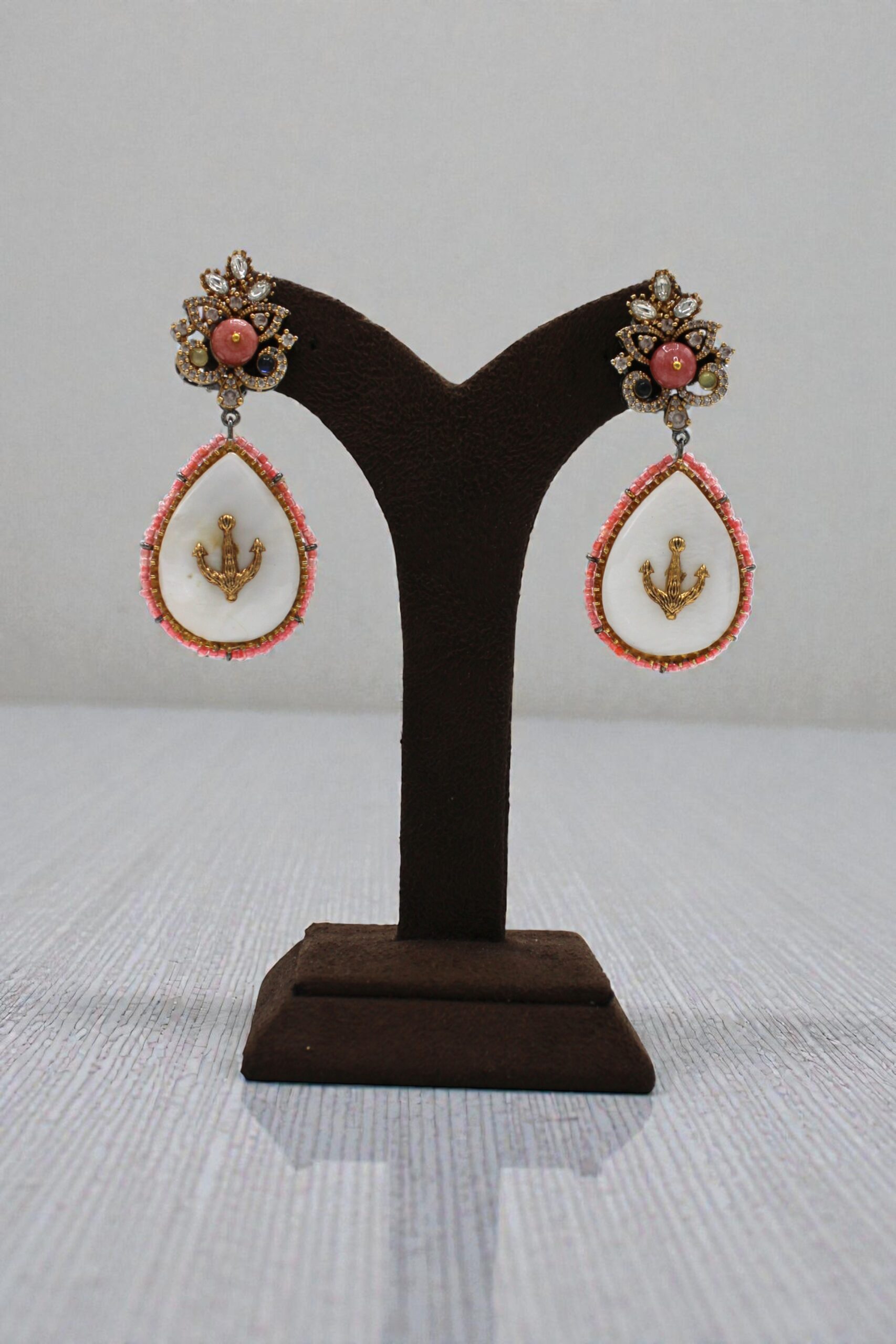 Elegant Teardrop Earrings with Anchor Design - Image 3