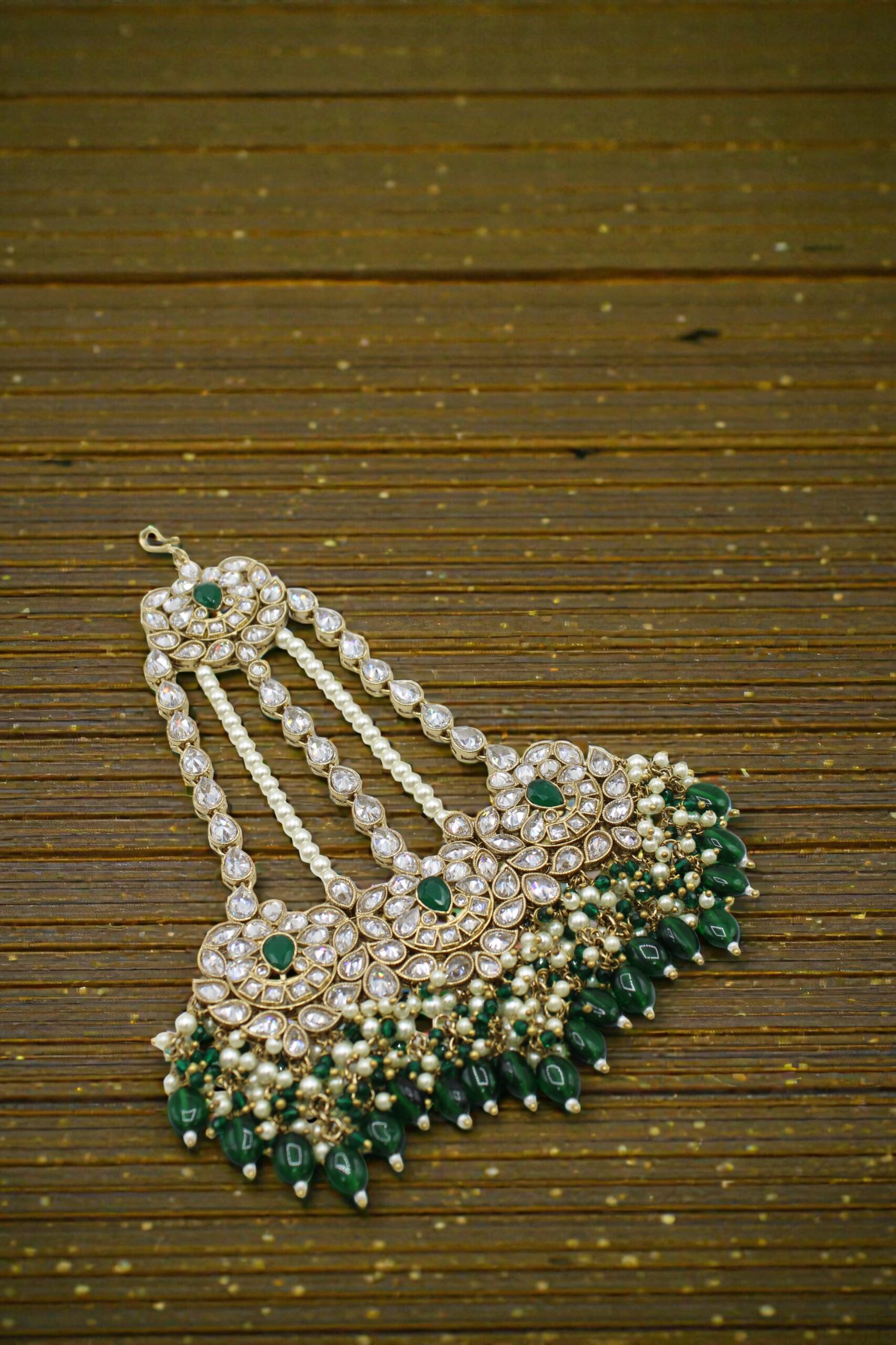 Elegant Traditional Indian Jewelry with Green and White Stones - Image 3