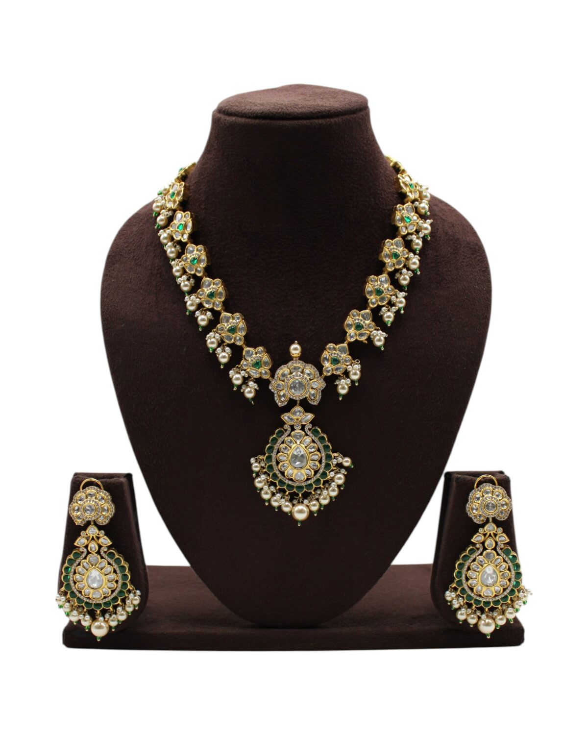 Elegant Traditional Indian Jewelry Set with Necklace and Earrings