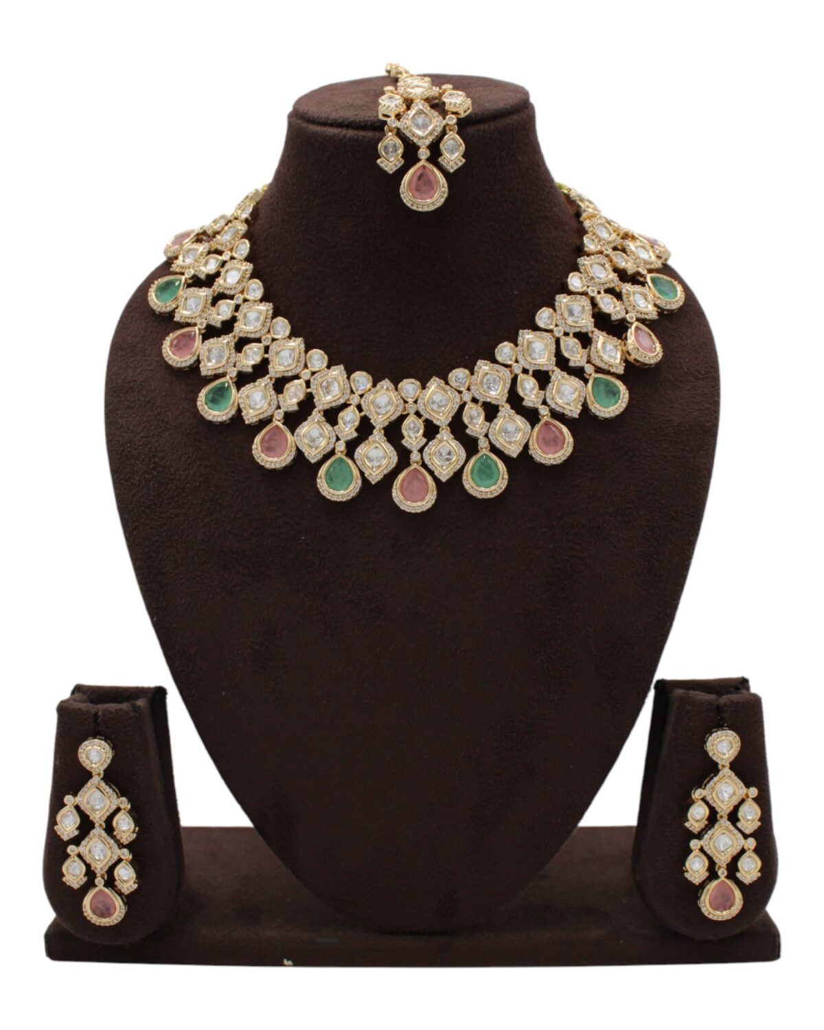 Elegant Gold and Gemstone Jewelry Set