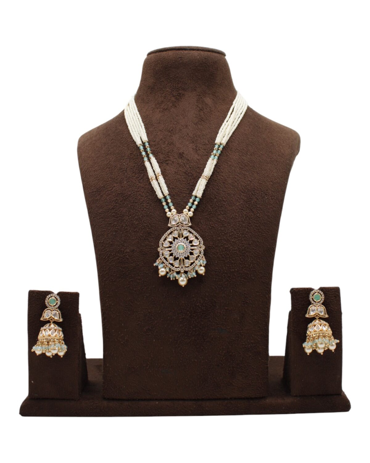 Elegant Pearl and Gemstone Jewelry Set