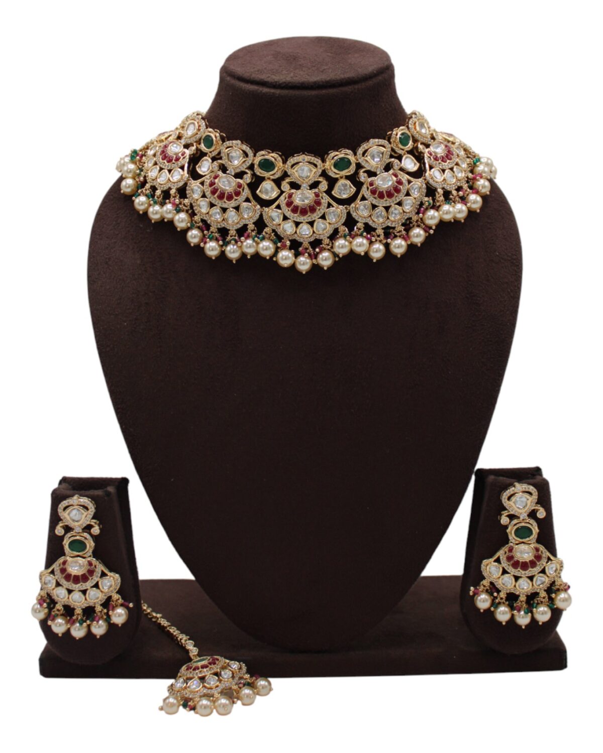 Elegant Traditional Indian Jewelry Set with Intricate Design