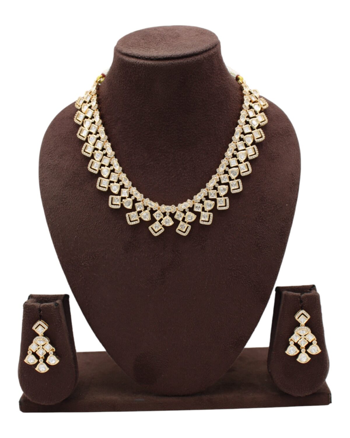 Elegant Gold and Diamond Necklace Set