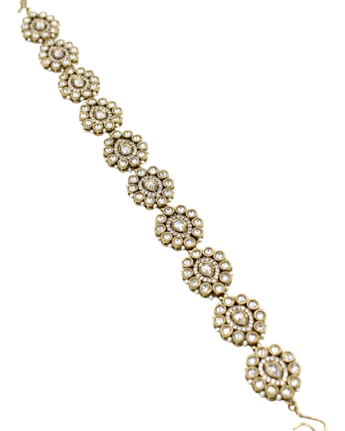 Elegant Vintage Floral Motif Bracelet