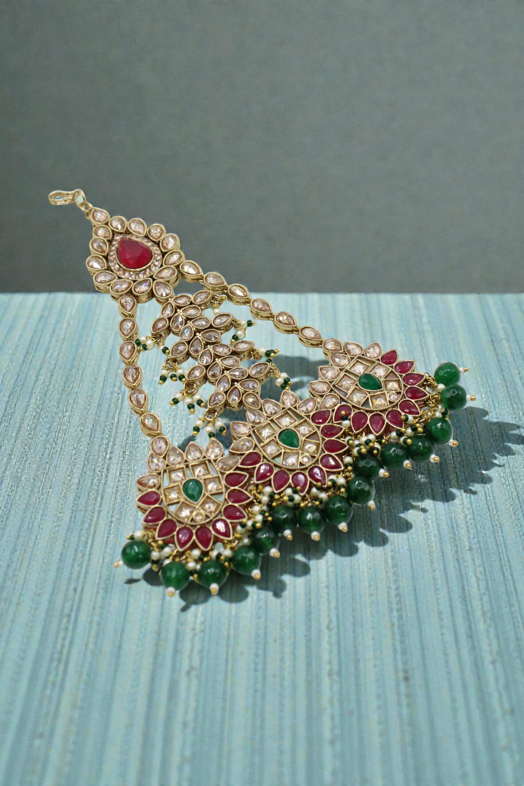 Exquisite Traditional Indian Jewelry with Gemstone Accents - Image 2