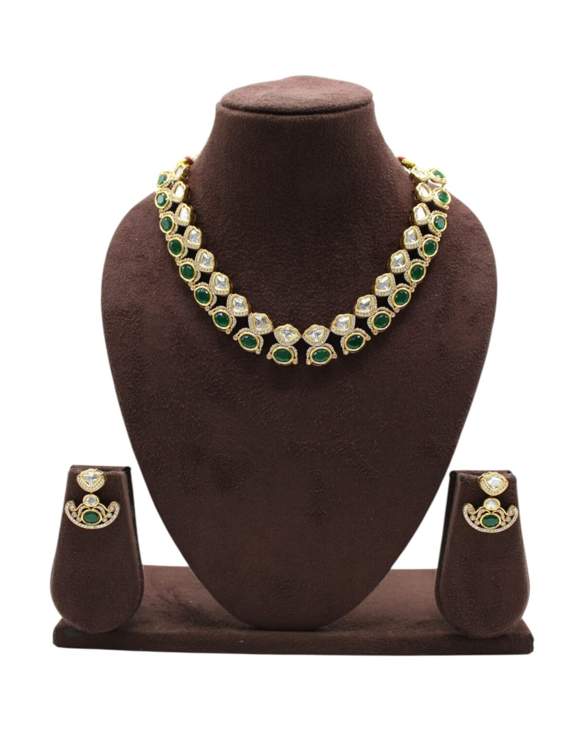 Elegant Gold and Emerald Jewelry Set