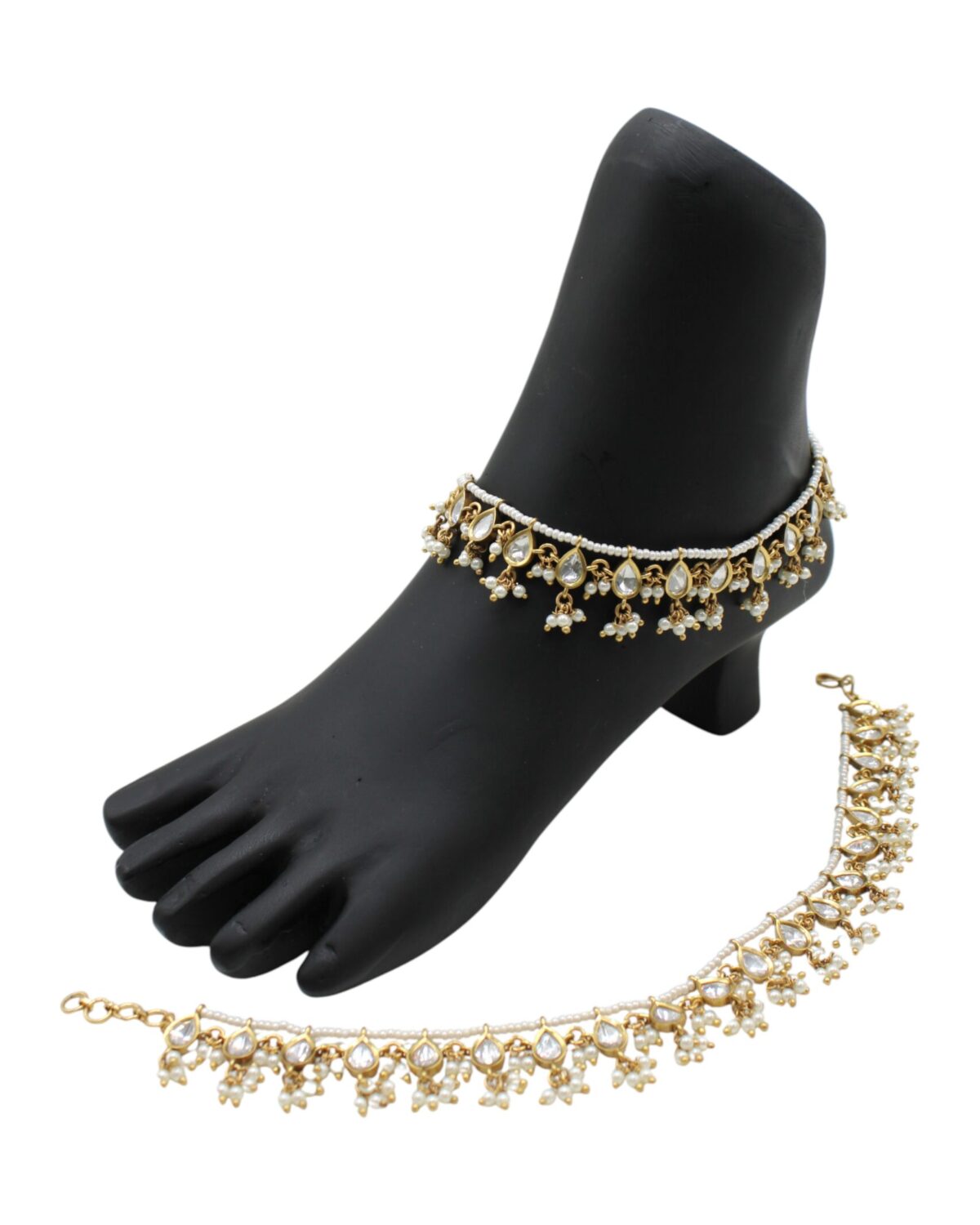 Elegant Traditional Anklets with Intricate Design